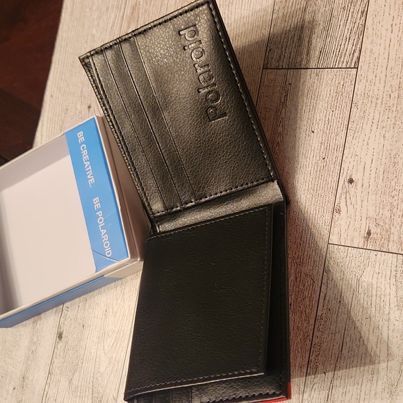 NWT ❗️  Polaroid be original black men's bifold wallet - Picture 7 of 11